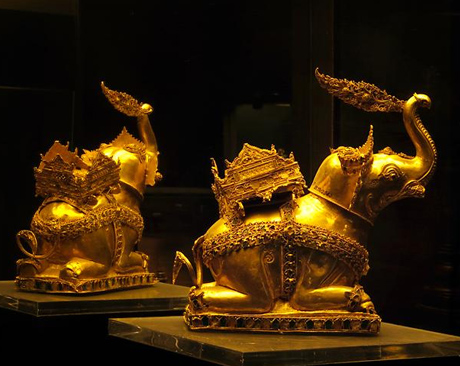การใช้ทองคำของไทยในสมัยสุโขทัยและอยุธยา 
